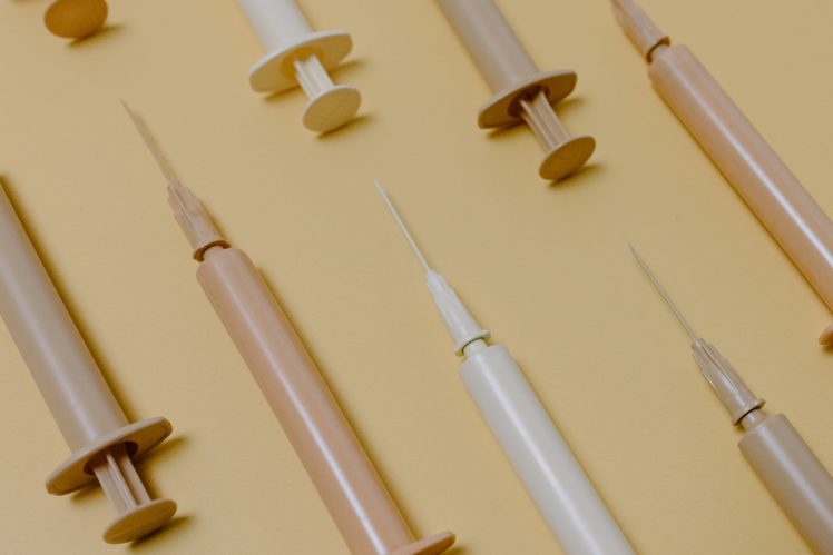 writing pencil childhood fight